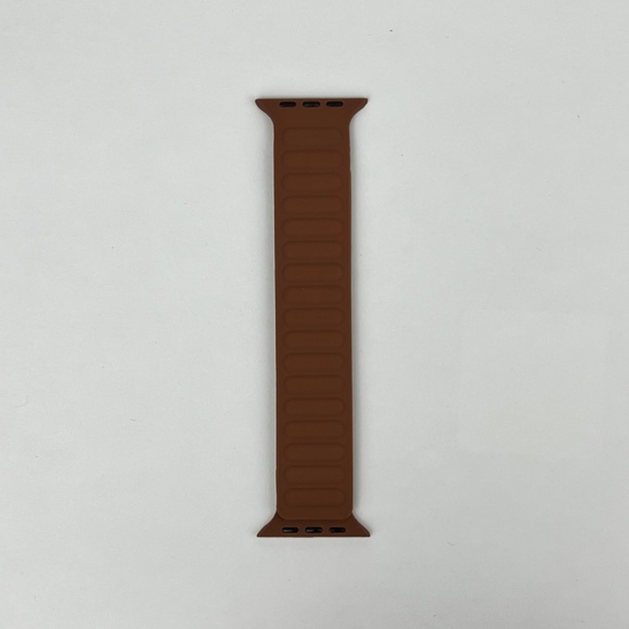 Silicone Link Apple Watch Strap - Picture 4 of 4